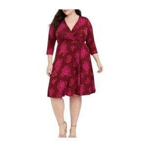 Torrid 2 Wrap Dress Flowers V Neck Stretch 3/4 Sleeves size 2X Gurgundy